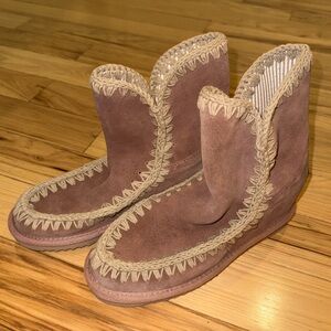 Mou Brown Boots